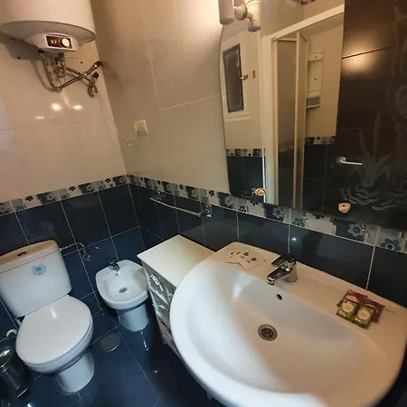 Beautiful New One Bedroom In
