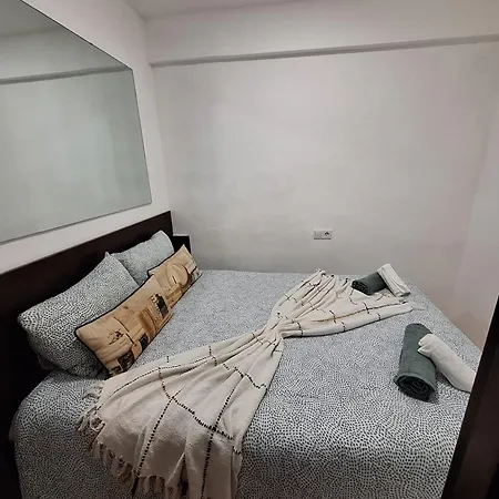 Апартаменты Beautiful New One Bedroom In